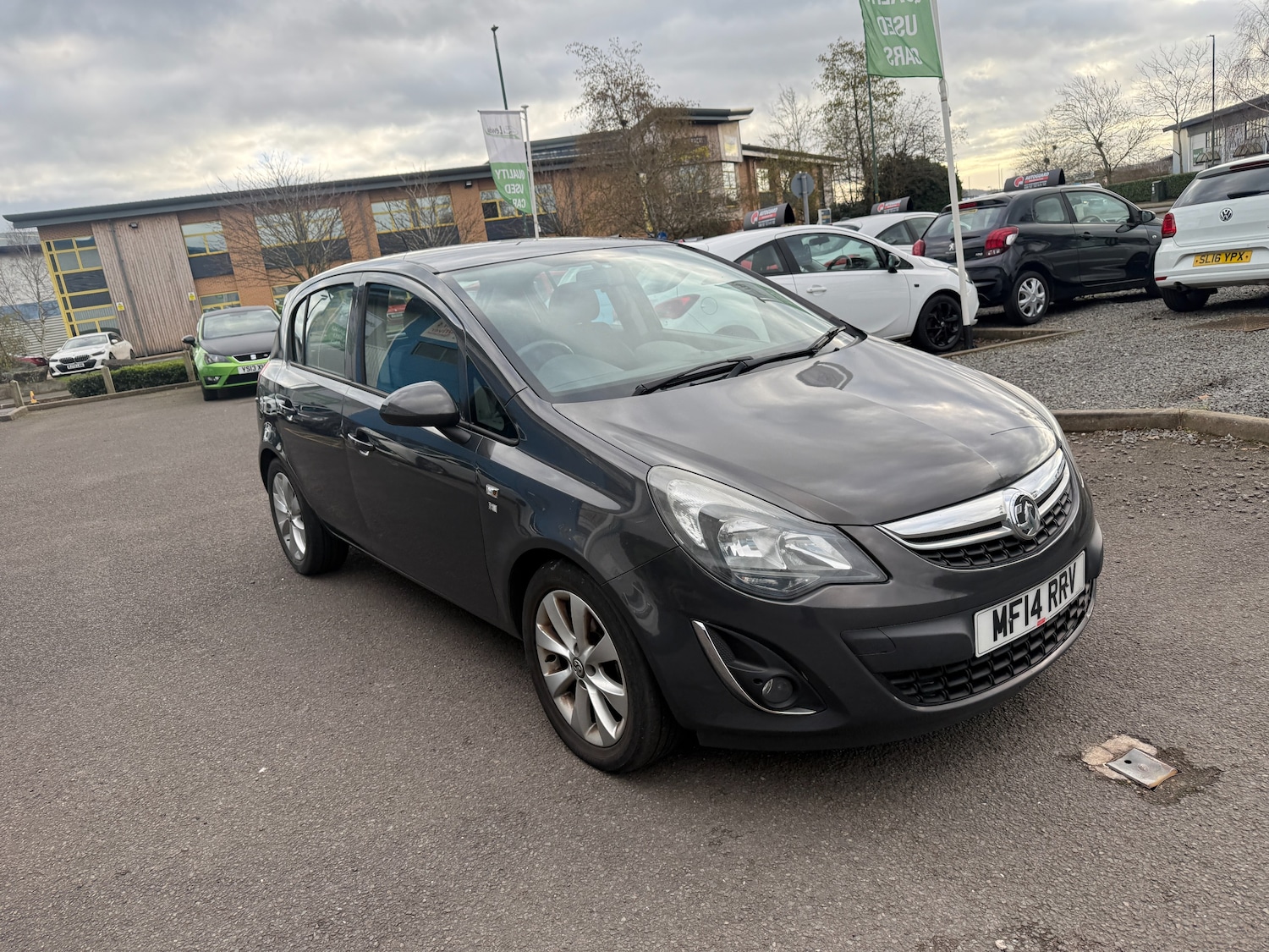 Used Vauxhall Corsa 2014 for sale - 77650462: Photo 2
