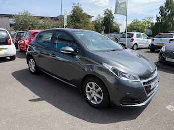 Used Peugeot 208 2016 for sale - 79314553: Photo