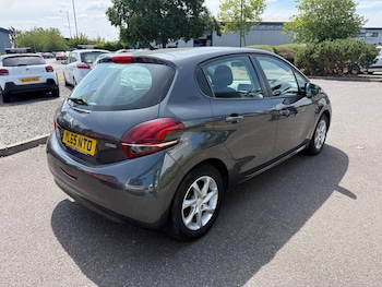 Used Peugeot 208 2016 for sale - 79314553: Photo