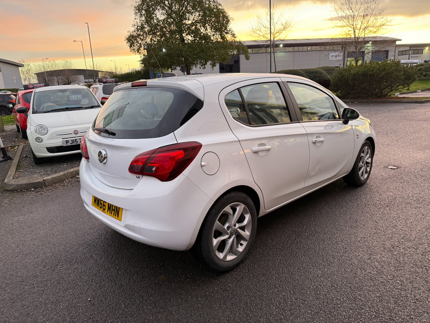 Used Vauxhall Corsa 2016 for sale - 76819725: Photo 3