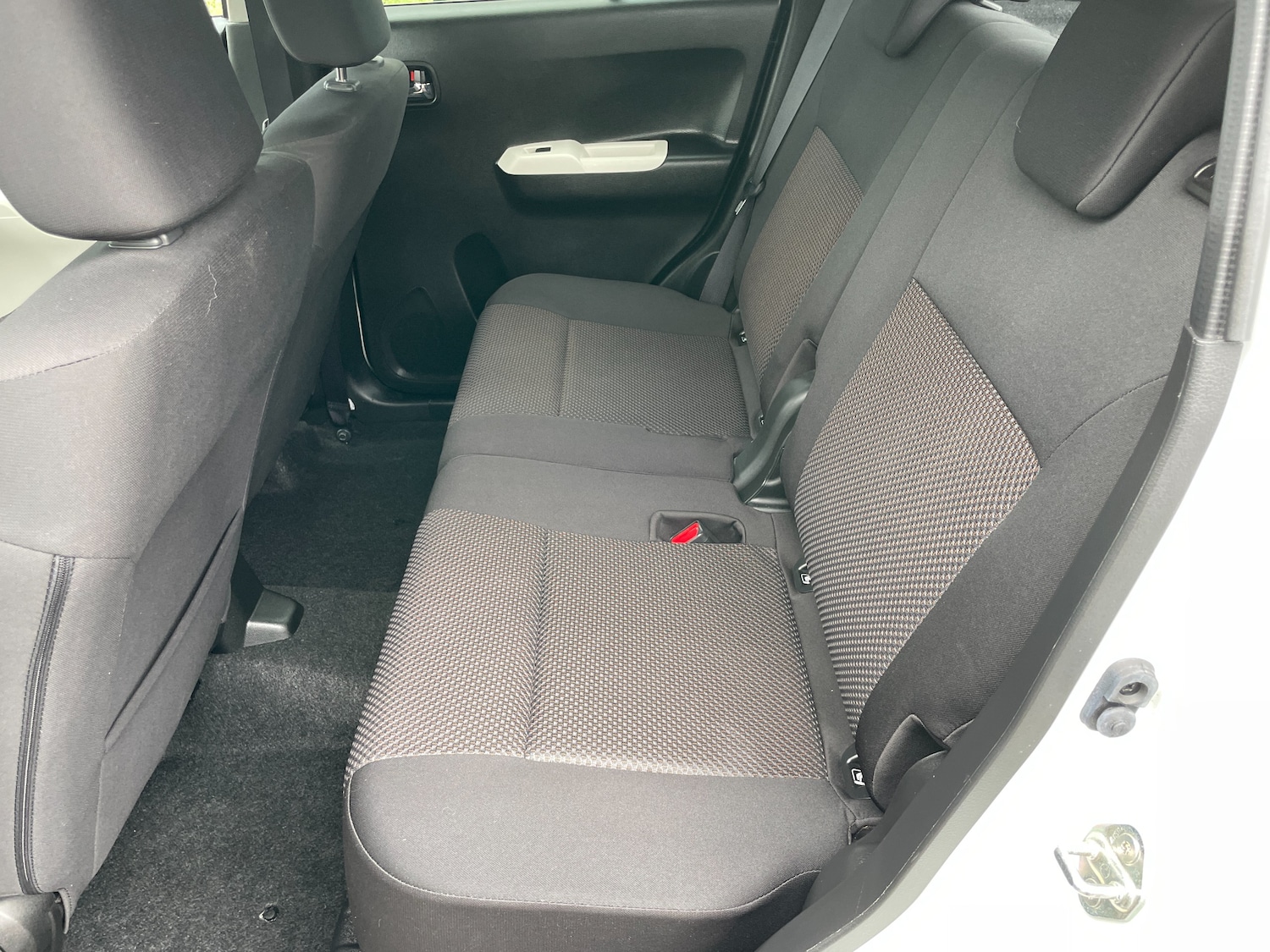 Used Suzuki Ignis 2018 for sale - 76077160: Photo 10