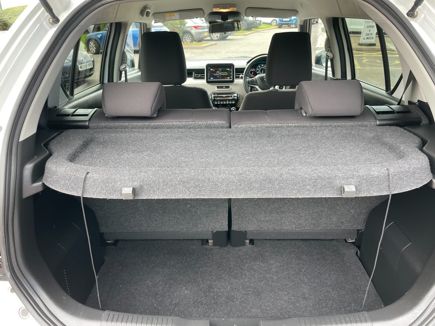 Used Suzuki Ignis 2018 for sale - 76077160: Photo 11