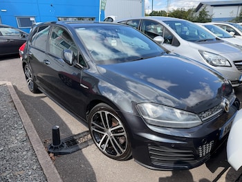 Used Volkswagen Golf 2014 for sale - 79385857: Photo