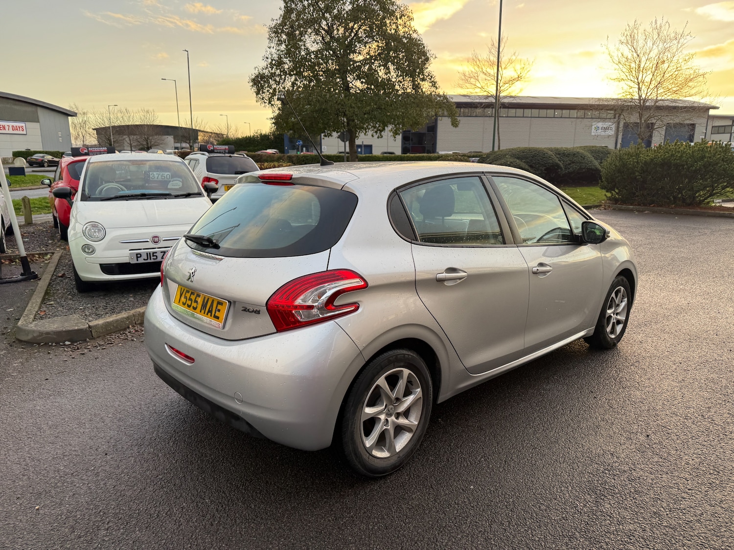 Used Peugeot 208 2013 for sale - 76819739: Photo 3