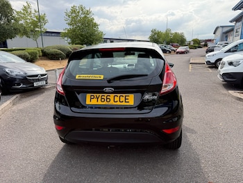 Used Ford Fiesta 2016 for sale - 79537259: Photo
