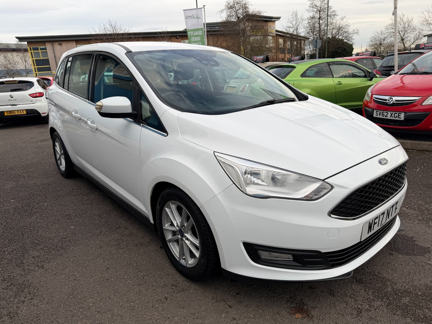 Used Ford Grand C-Max 2017 for sale - 77207587: Photo 3