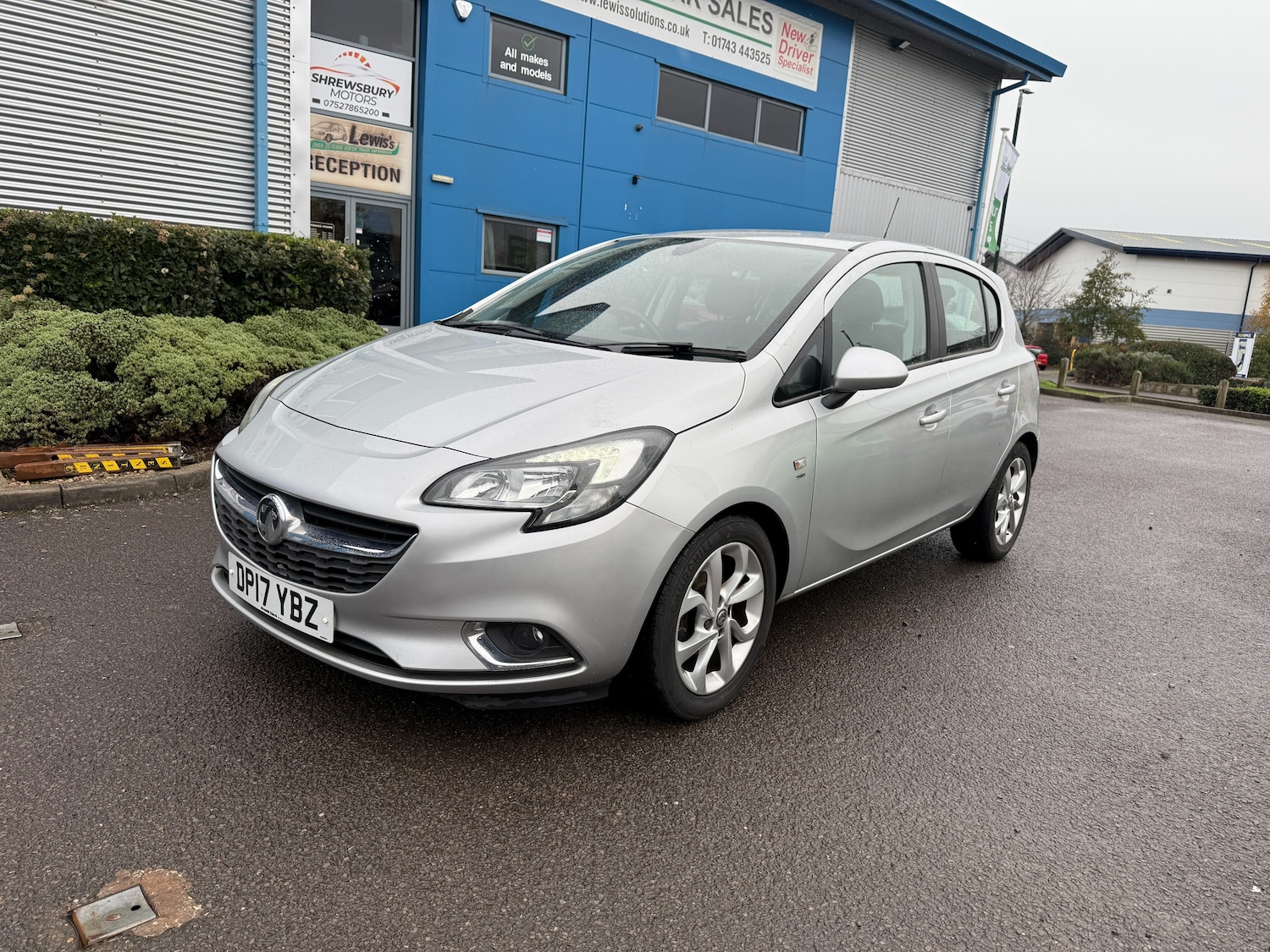 Used Vauxhall Corsa 2017 for sale - 76819728: Photo 1