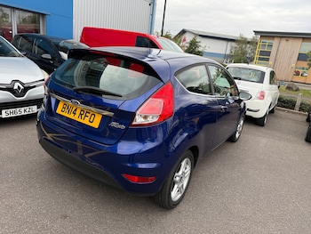 Used Ford Fiesta 2014 for sale - 76077146: Photo 2