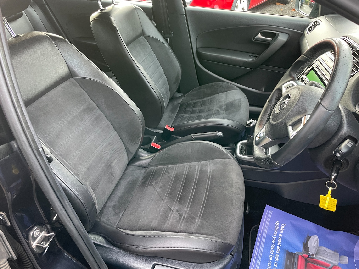 Used Volkswagen Polo 2013 for sale - 76477464: Photo 13