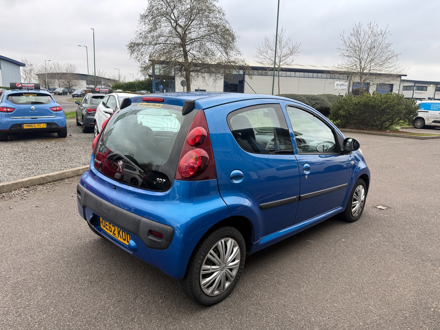 Used Peugeot 107 2013 for sale - 77368810: Photo 3