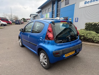 Used Peugeot 107 2013 for sale - 77368810: Photo