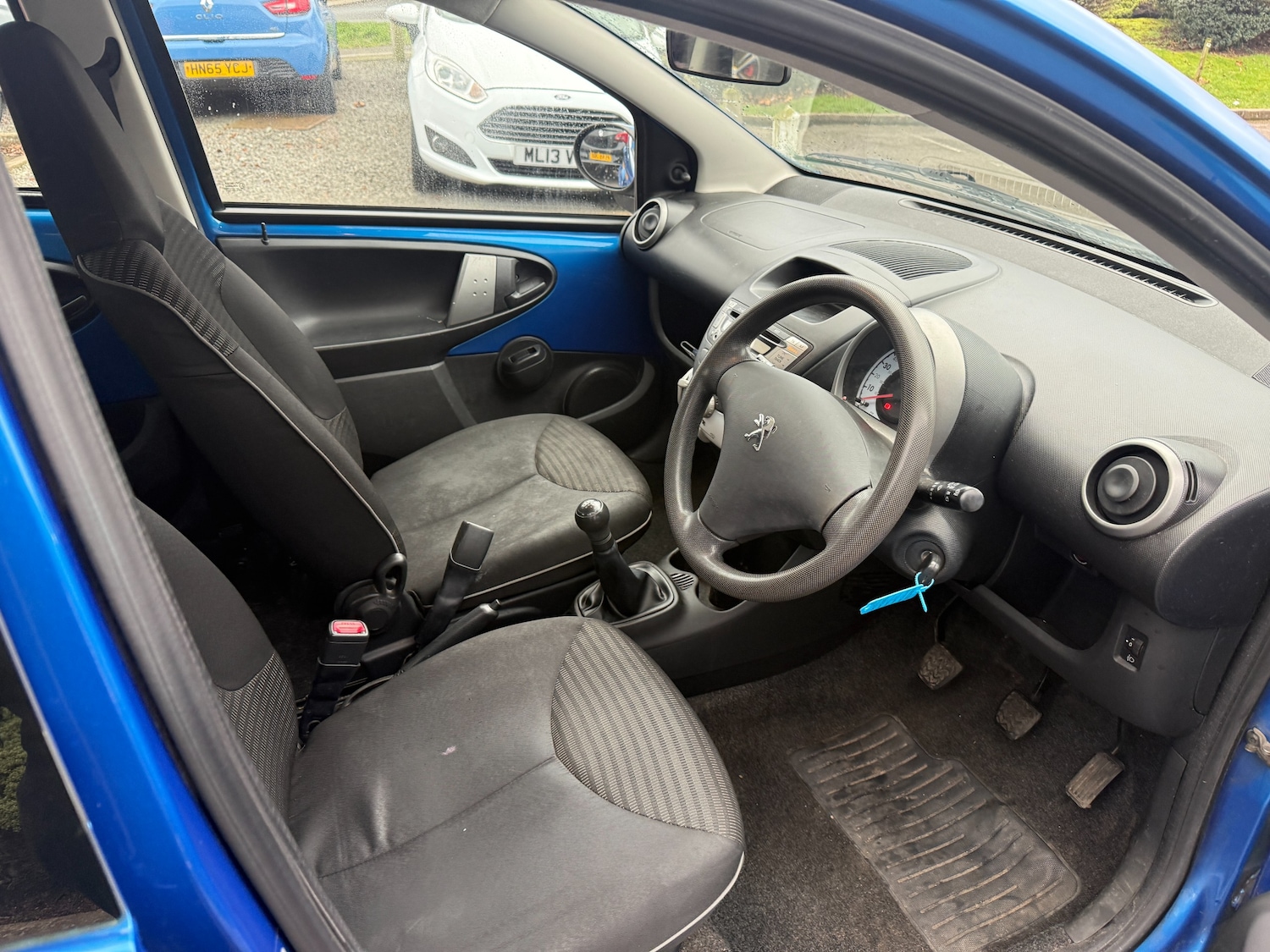 Used Peugeot 107 2013 for sale - 77368810: Photo 5