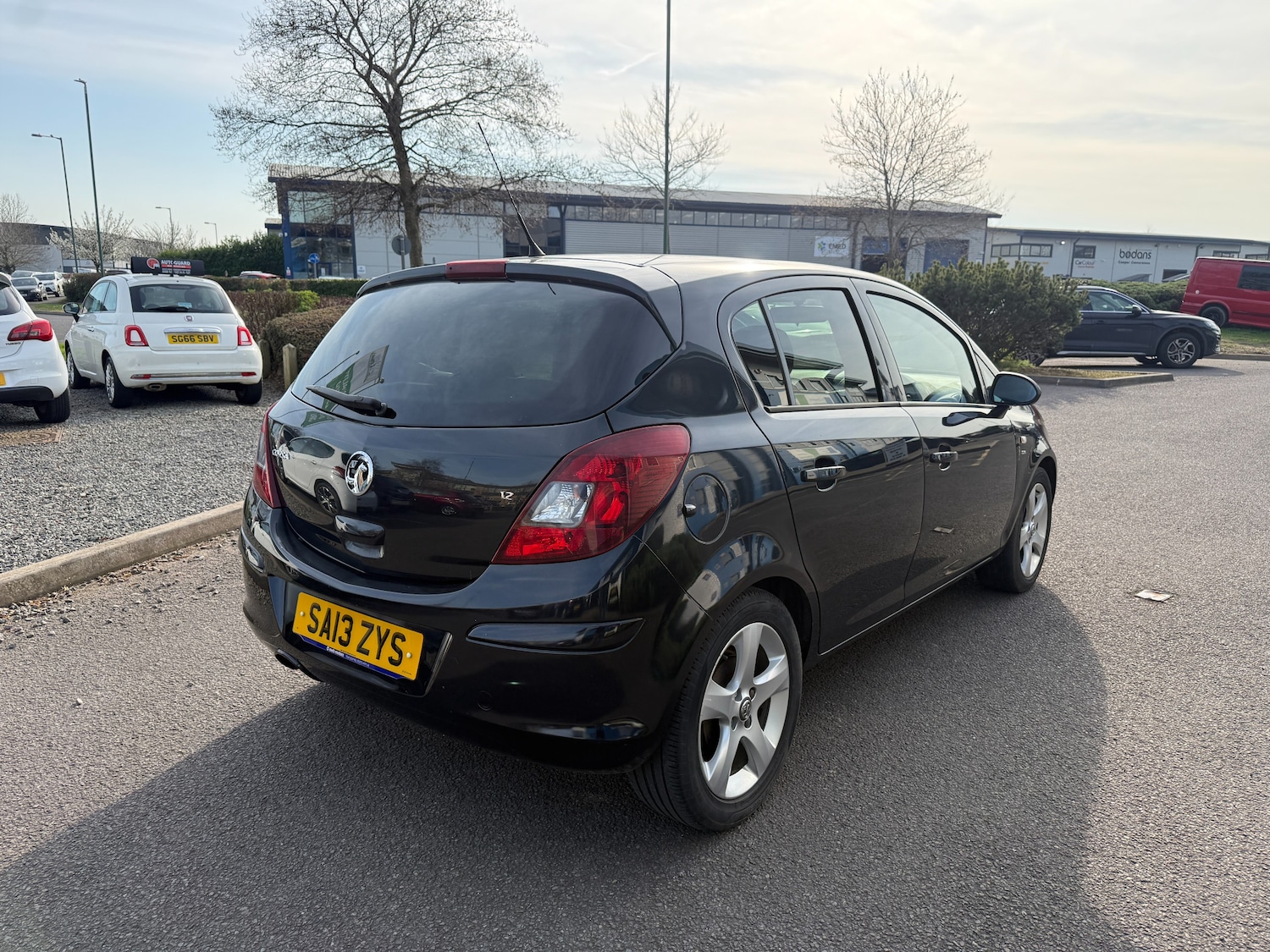 Used Vauxhall Corsa 2013 for sale - 77951685: Photo 3