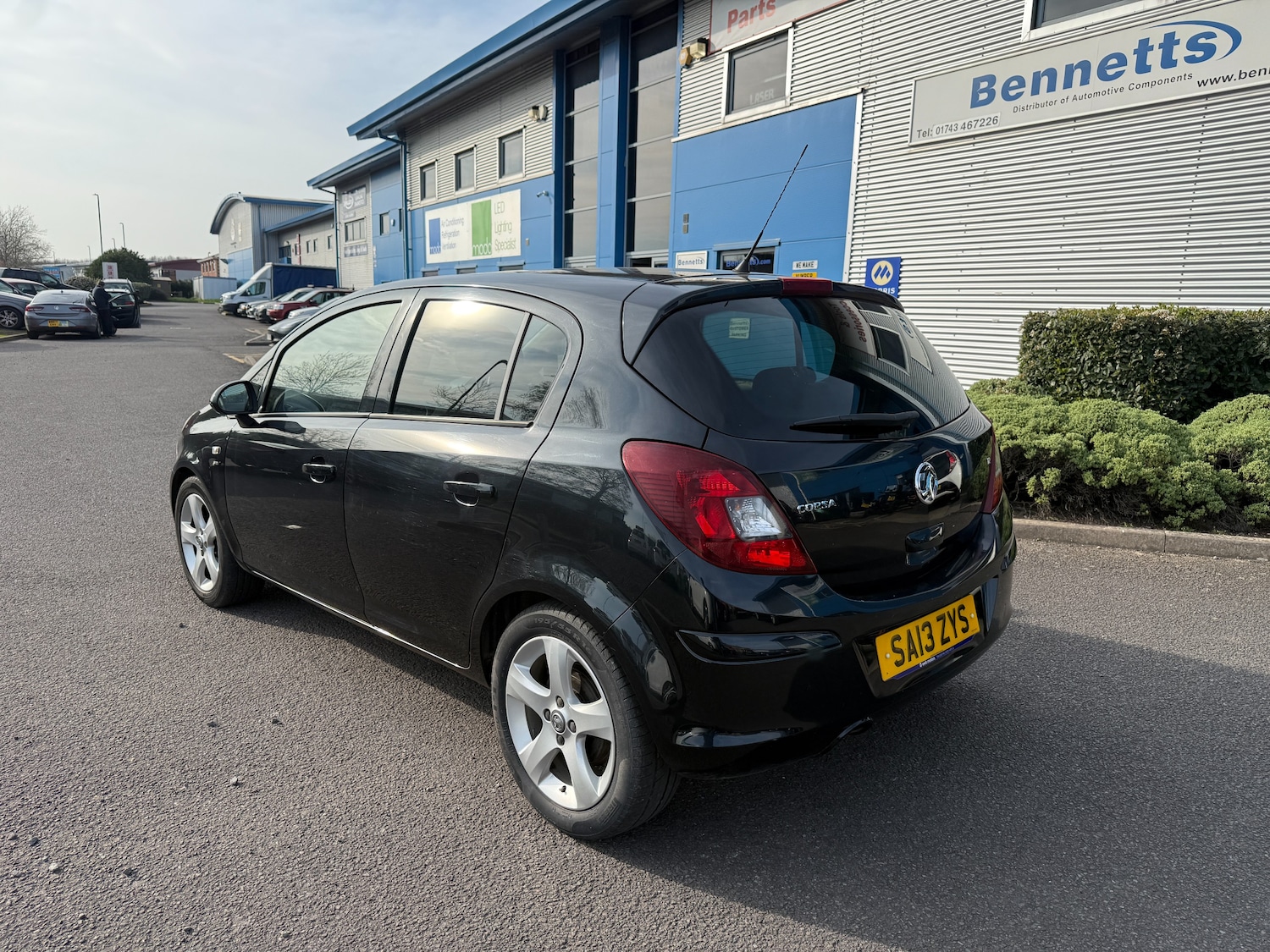Used Vauxhall Corsa 2013 for sale - 77951685: Photo 4