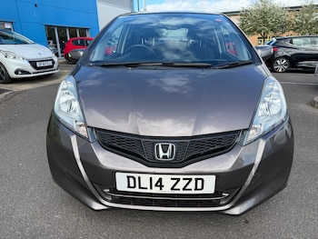 Used Honda Jazz 2014 for sale - 78599121: Photo