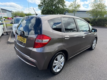 Used Honda Jazz 2014 for sale - 78599121: Photo