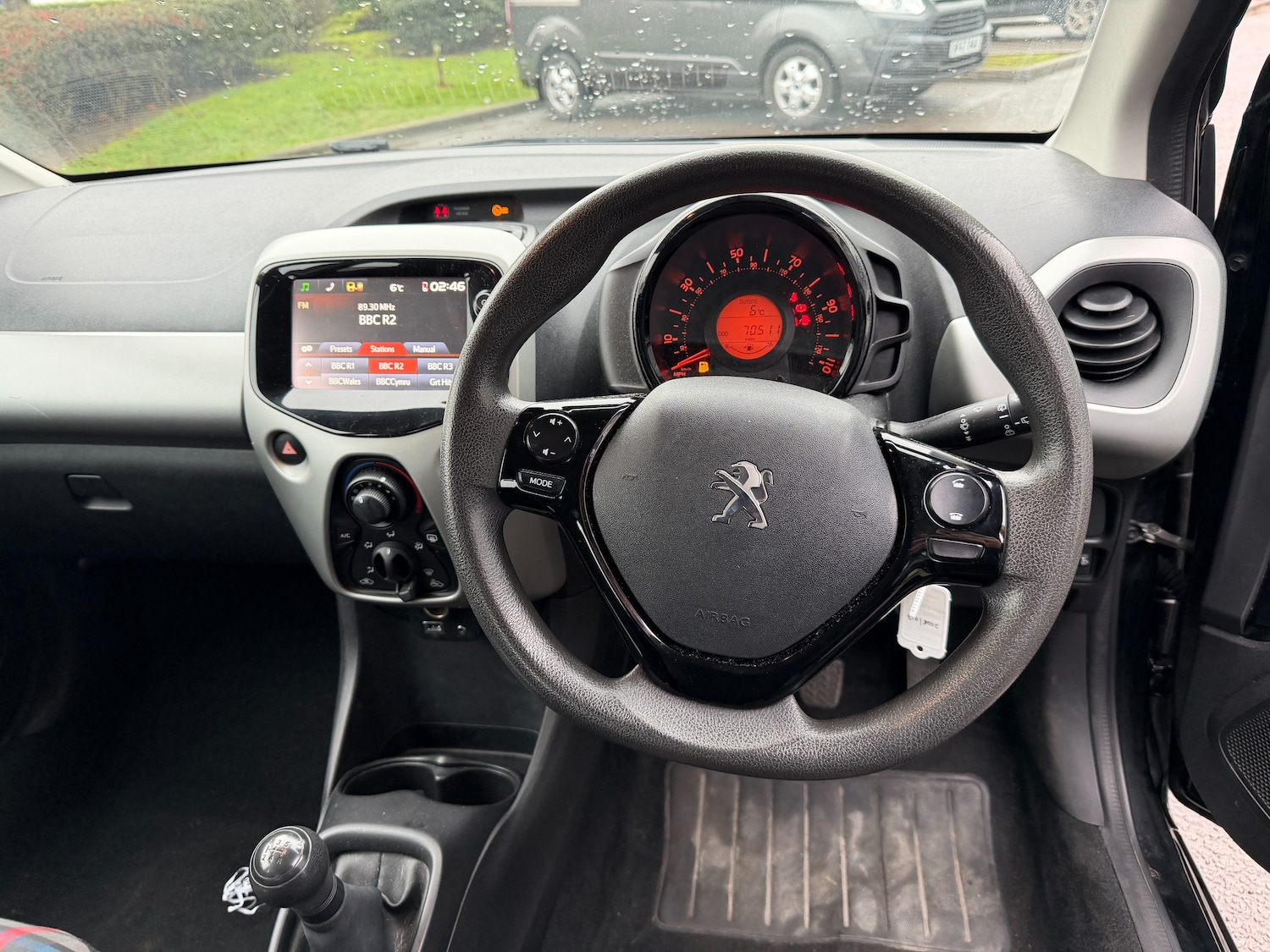 Used Peugeot 108 2014 for sale - 77450908: Photo 4