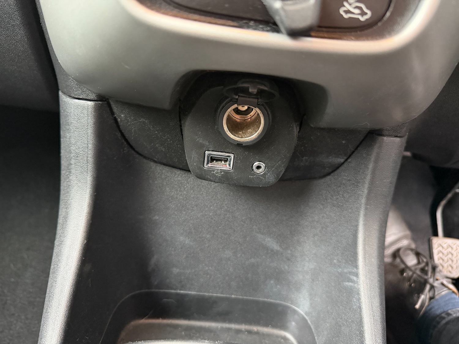 Used Peugeot 108 2014 for sale - 77450908: Photo 8