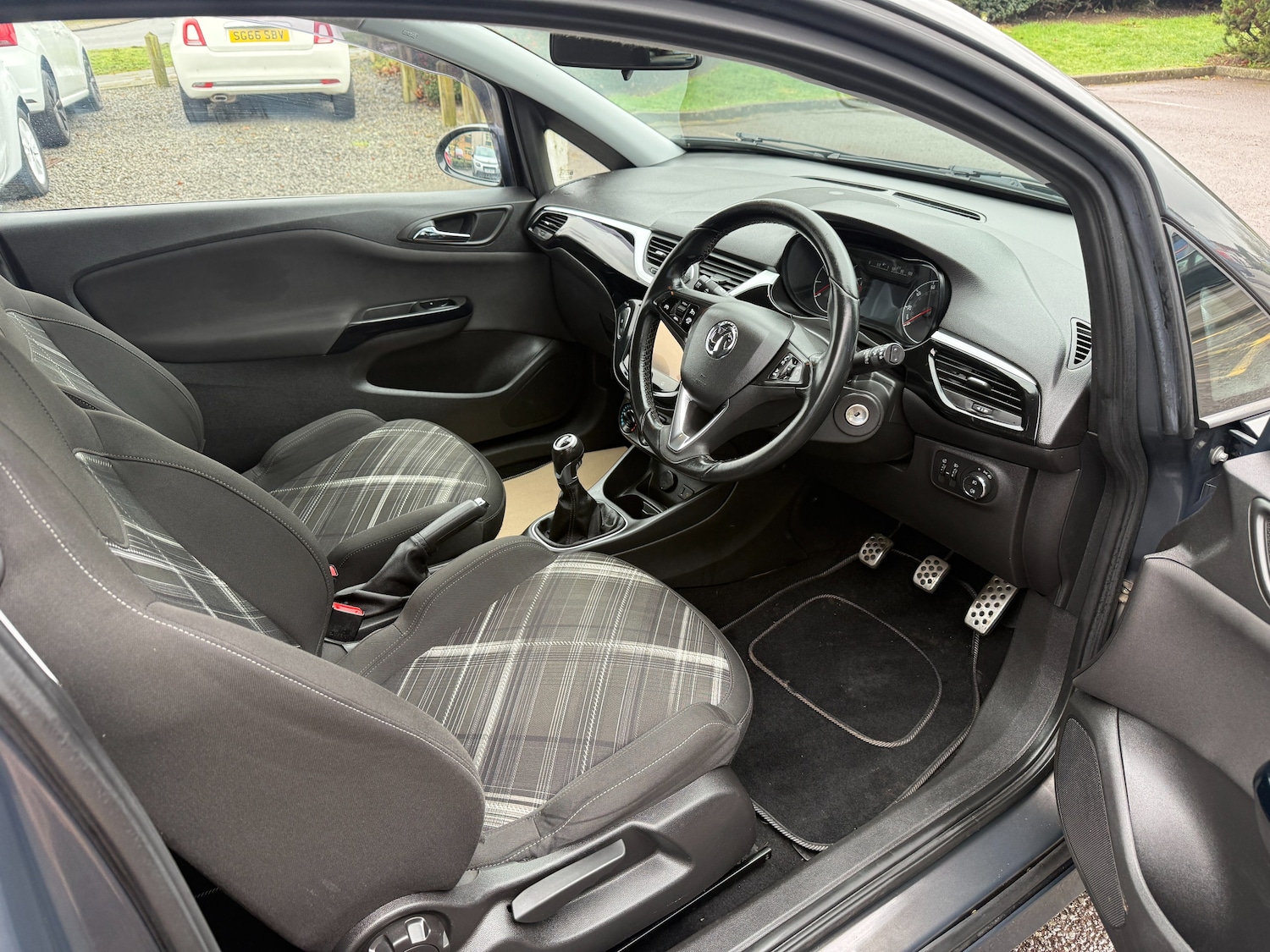 Used Vauxhall Corsa 2016 for sale - 77679751: Photo 11