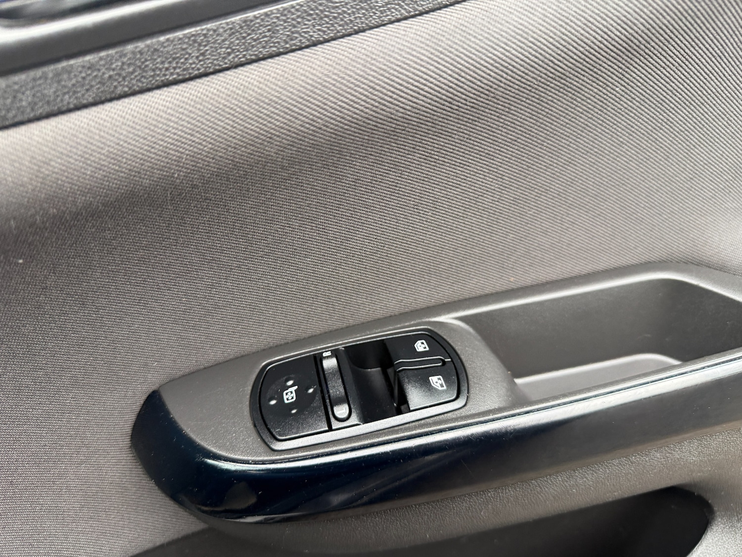 Used Vauxhall Corsa 2016 for sale - 77679751: Photo 19