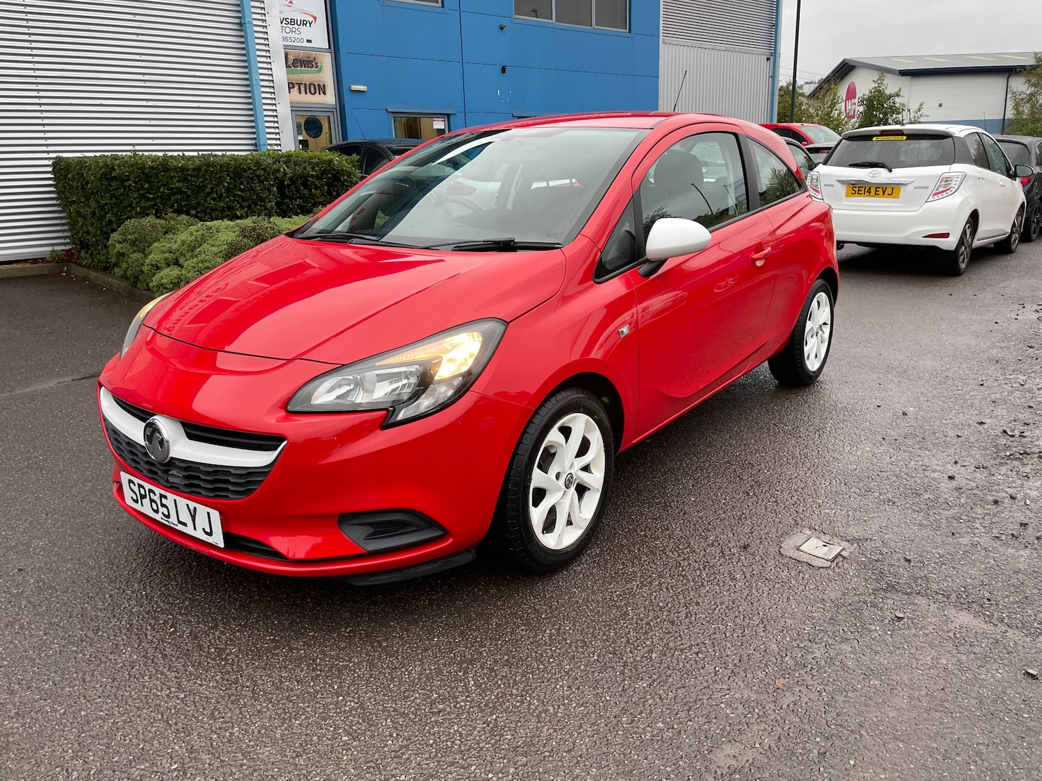 Used Vauxhall Corsa 2015 for sale - 76077152: Photo 1