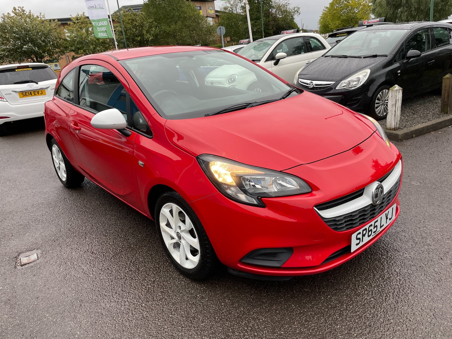Used Vauxhall Corsa 2015 for sale - 76077152: Photo 3