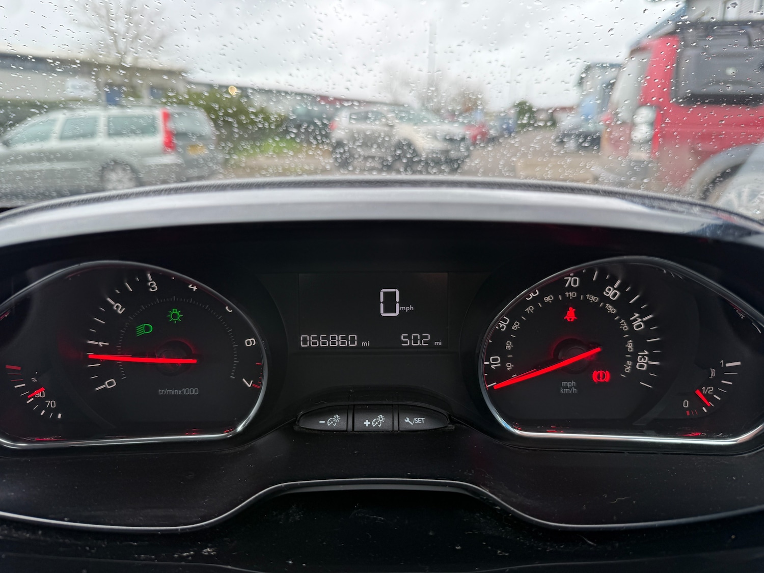 Used Peugeot 208 2014 for sale - 77679756: Photo 6