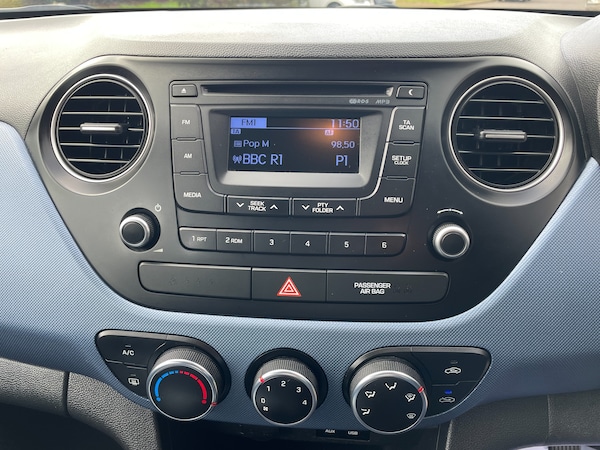Used Hyundai i10 2023 for sale - 73725732: Photo 15