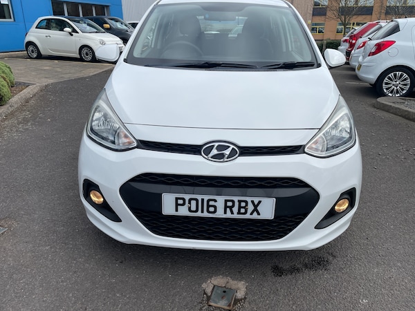 Used Hyundai i10 2023 for sale - 73725732: Photo 2