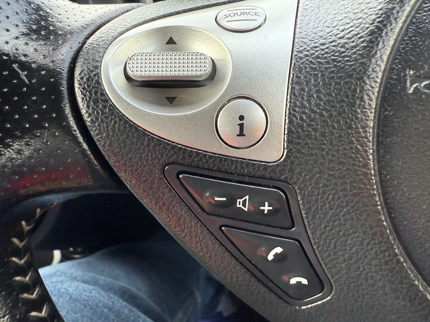 Used Nissan Juke 2014 for sale - 76477467: Photo 15