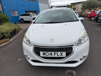 Used Peugeot 208 2014 for sale - 79478071: Photo