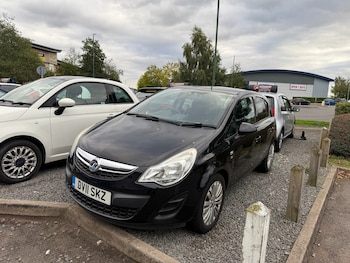 2011 (11) - 1.2 16V Excite Hatchback 5dr Petrol Manual Euro 5 (85 ps)