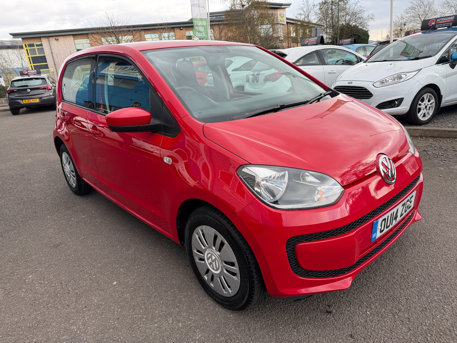 Used Volkswagen up! 2014 for sale - 77665939: Photo 3