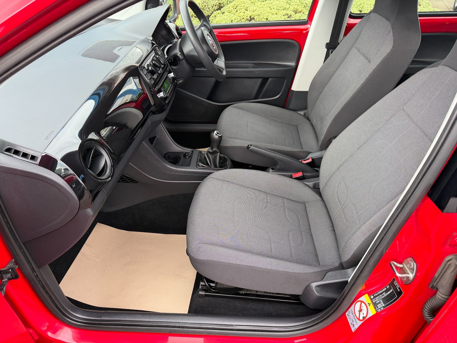 Used Volkswagen up! 2014 for sale - 77665939: Photo 9