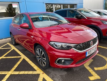 2017 (17) - 1.4 MPI Lounge Hatchback 5dr Petrol Manual Euro 6 (95 ps)