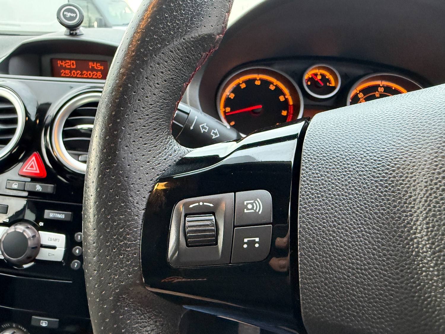 Used Vauxhall Corsa 2011 for sale - 77582515: Photo 16