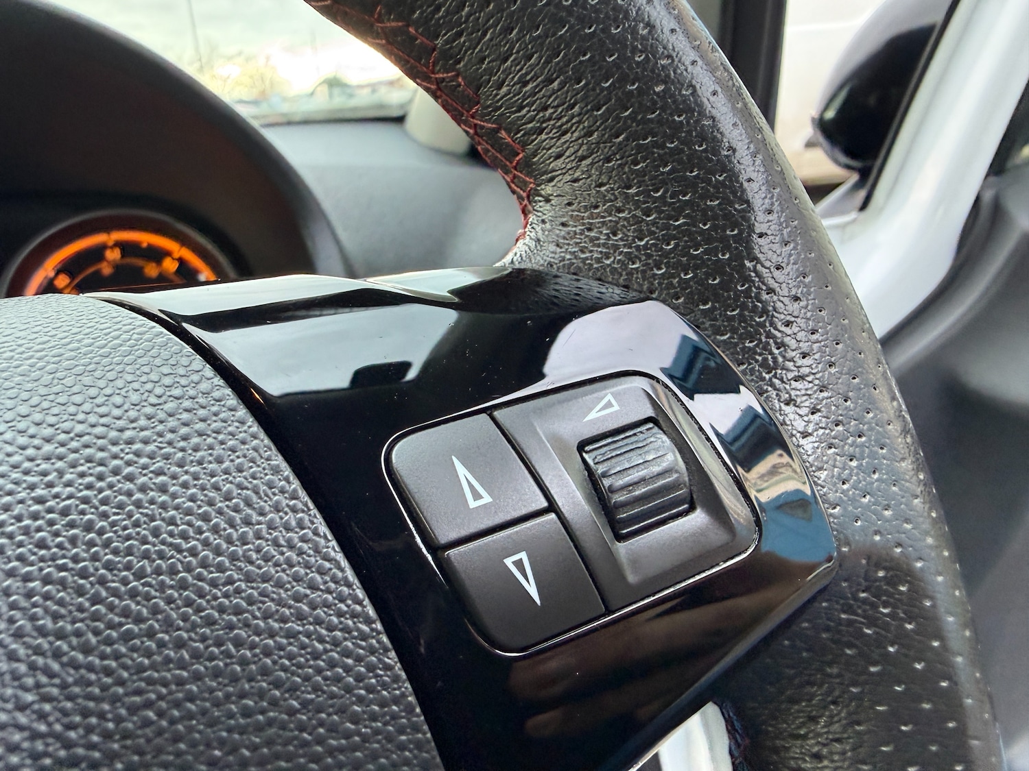 Used Vauxhall Corsa 2011 for sale - 77582515: Photo 17