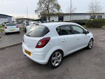 Used Vauxhall Corsa 2011 for sale - 77582515: Photo