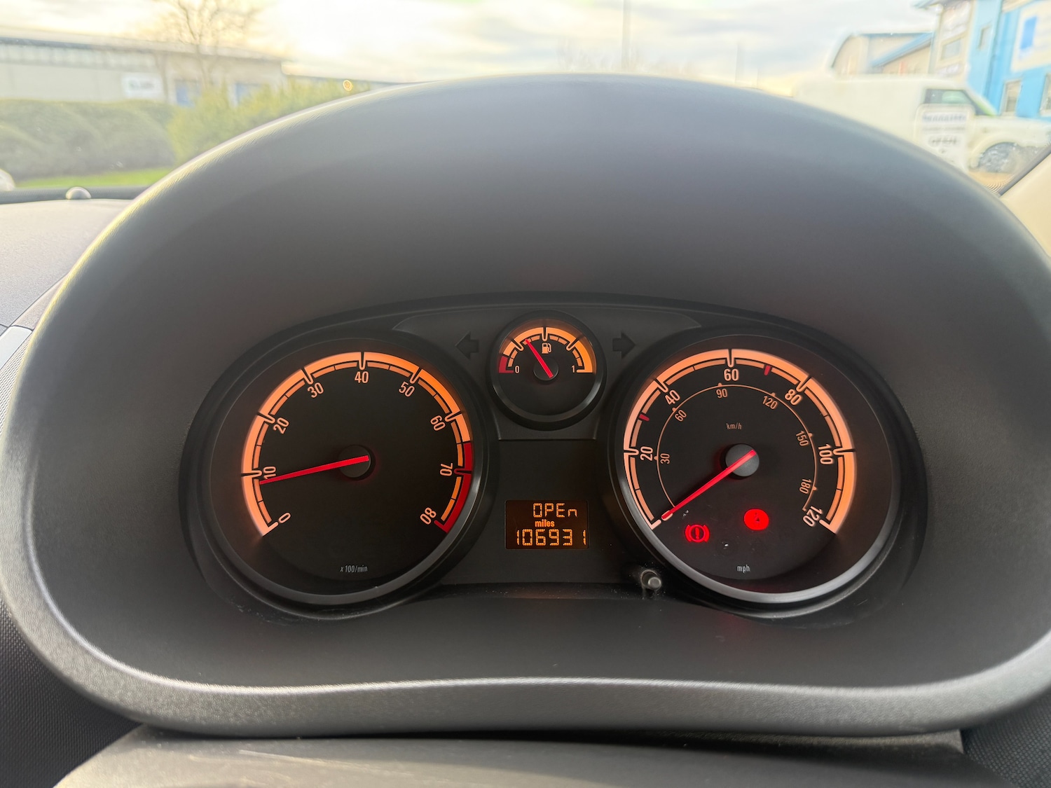 Used Vauxhall Corsa 2012 for sale - 77200761: Photo 13