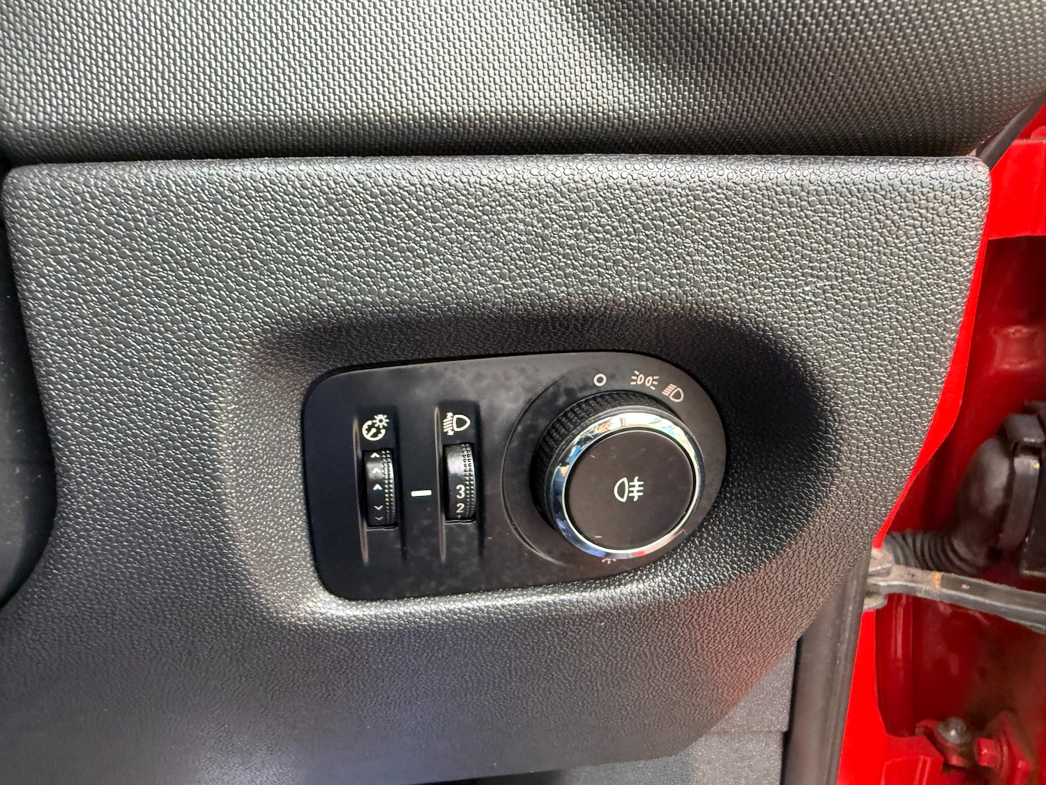 Used Vauxhall Corsa 2012 for sale - 77200761: Photo 15