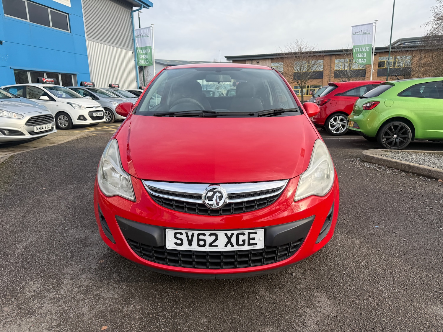 Used Vauxhall Corsa 2012 for sale - 77200761: Photo 2