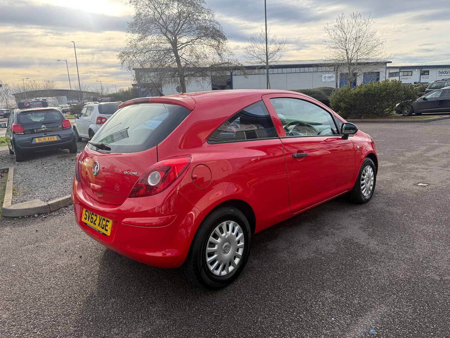 Used Vauxhall Corsa 2012 for sale - 77200761: Photo 6