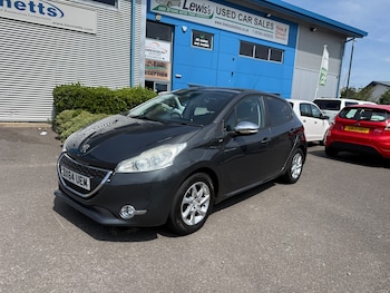 Used Peugeot 208 2014 for sale - 79314554: Photo