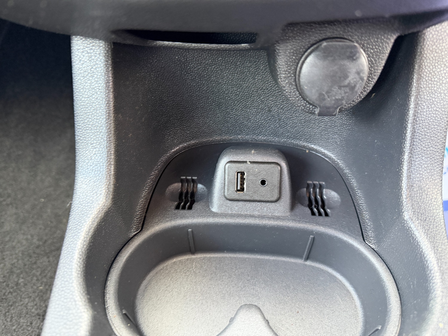 Used Vauxhall Corsa 2012 for sale - 77878660: Photo 18