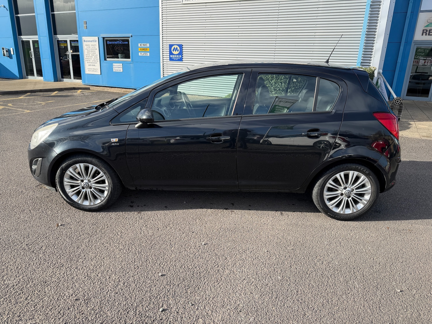 Used Vauxhall Corsa 2012 for sale - 77878660: Photo 8