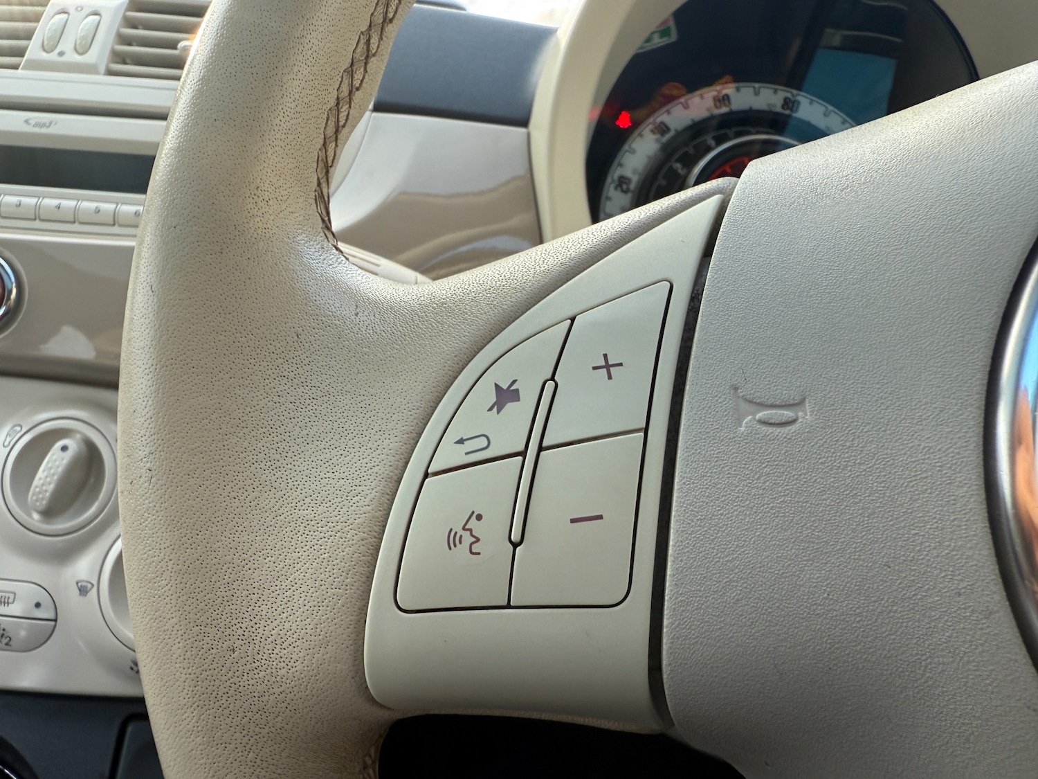 Used Fiat 500 2014 for sale - 76706729: Photo 16