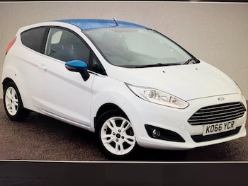 Used Ford Fiesta 2017 for sale - 77368804: Photo