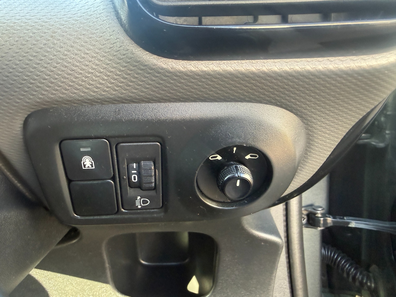 Used Citroen C4 Cactus 2017 for sale - 77743440: Photo 20