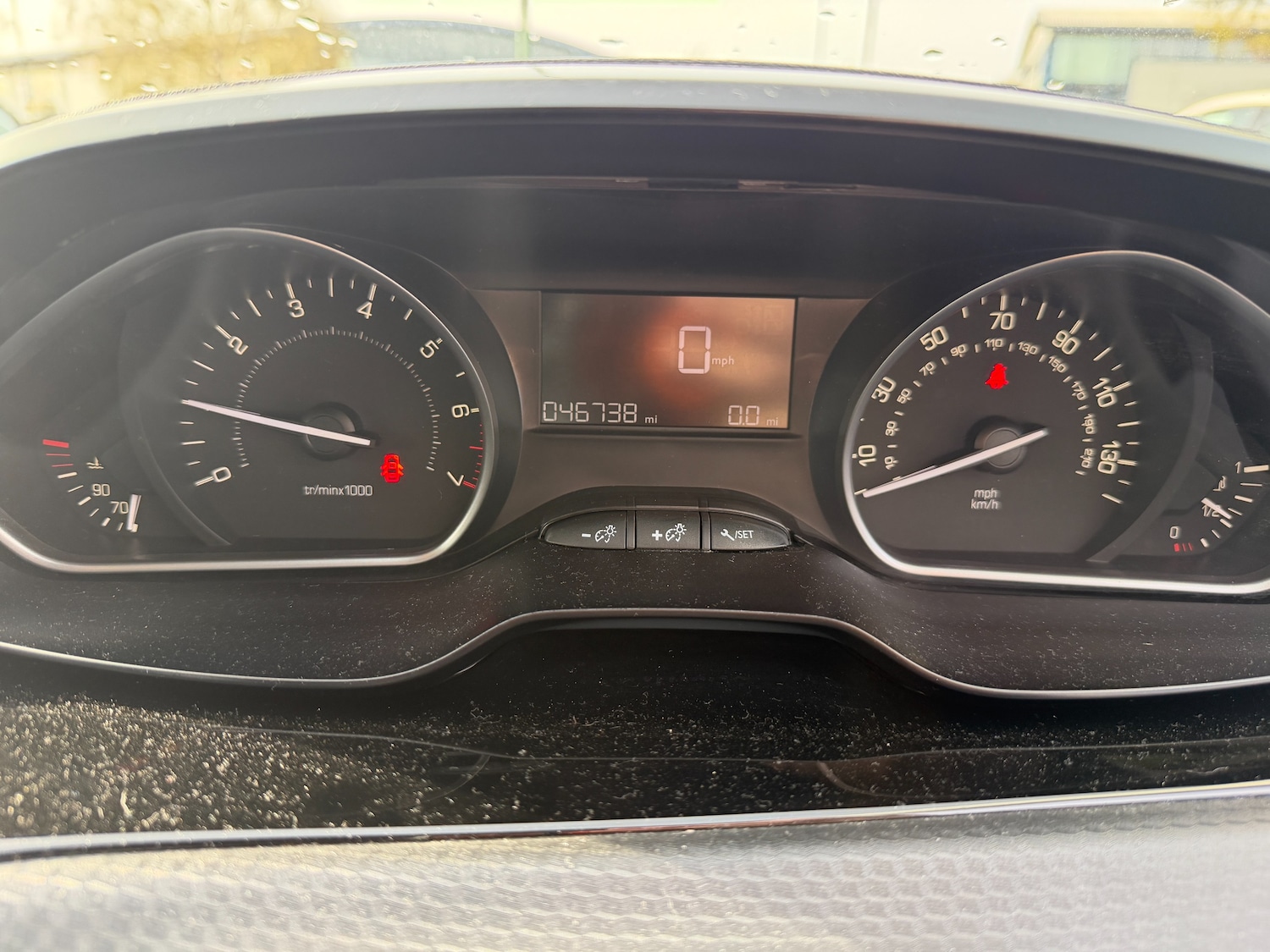 Used Peugeot 208 for sale - 78197210: Photo 4