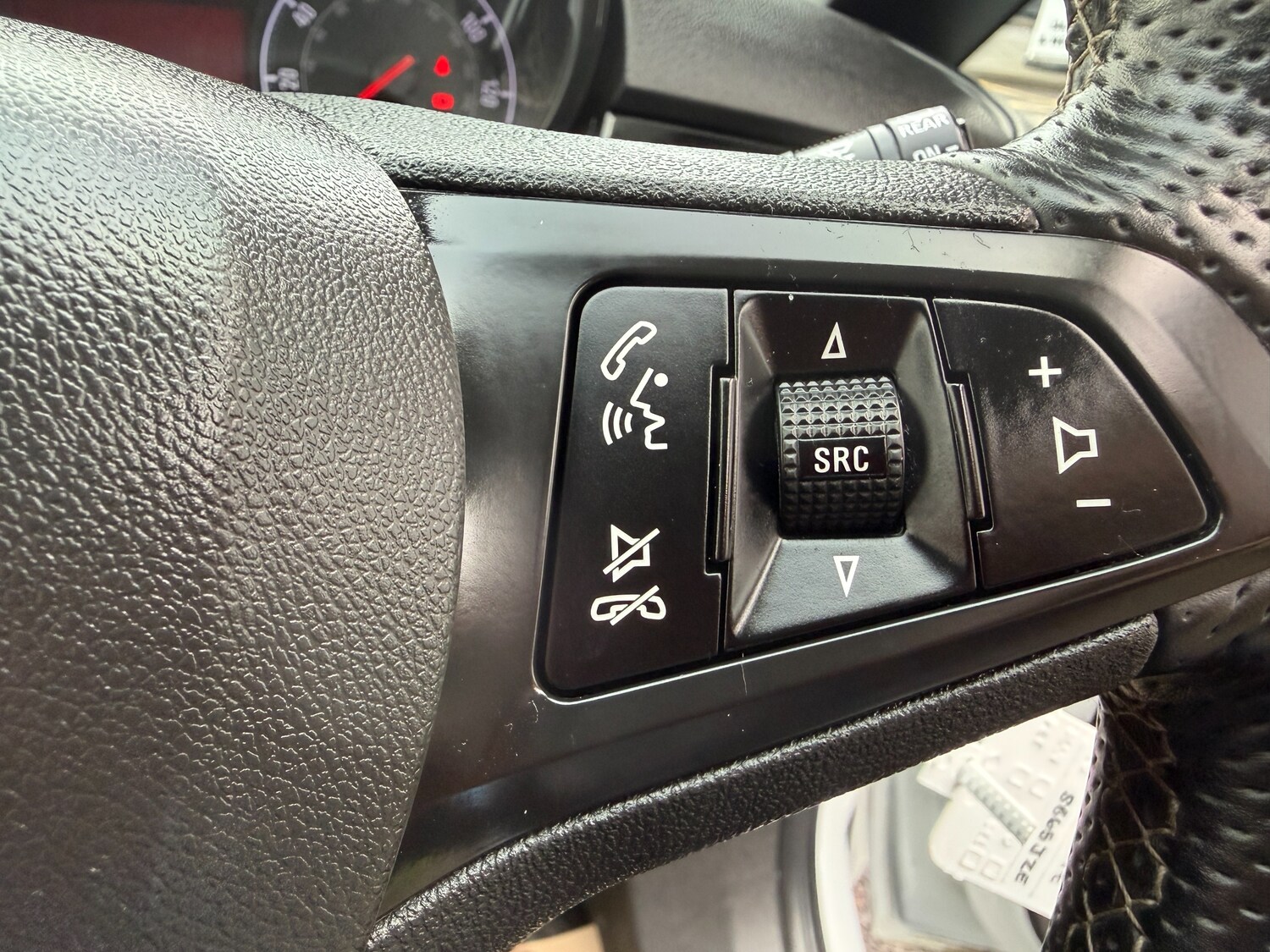 Used Vauxhall Corsa 2015 for sale - 77368800: Photo 14